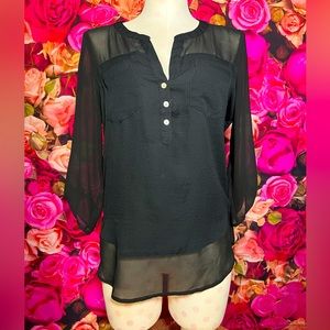 Express roll-up sleeve top